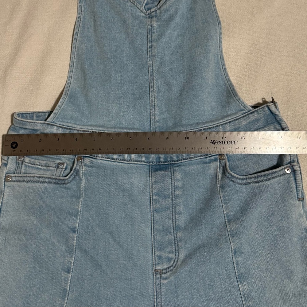 PAIGE Women's Sky Blue Denim Overalls, Size 27
Like New - Picture 11 of 12